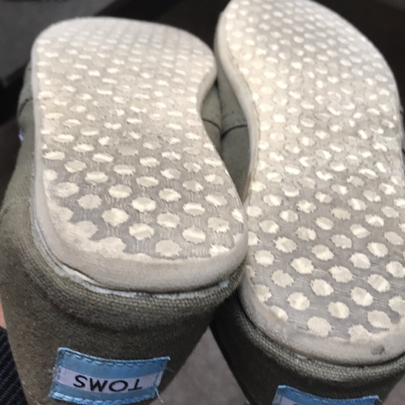 Women’s Toms - Picture 4 of 4